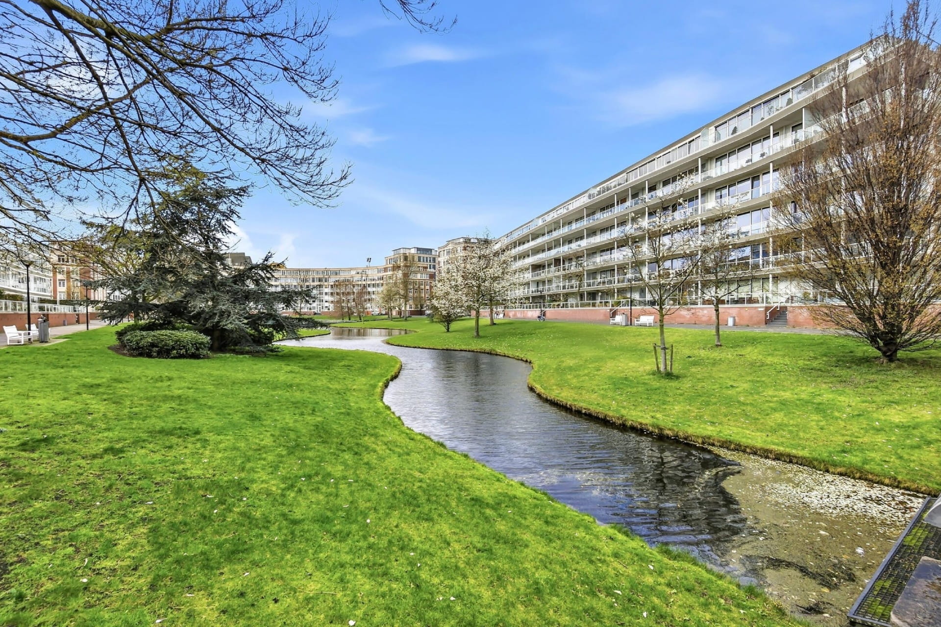 Makelaar in de Archipelbuurt