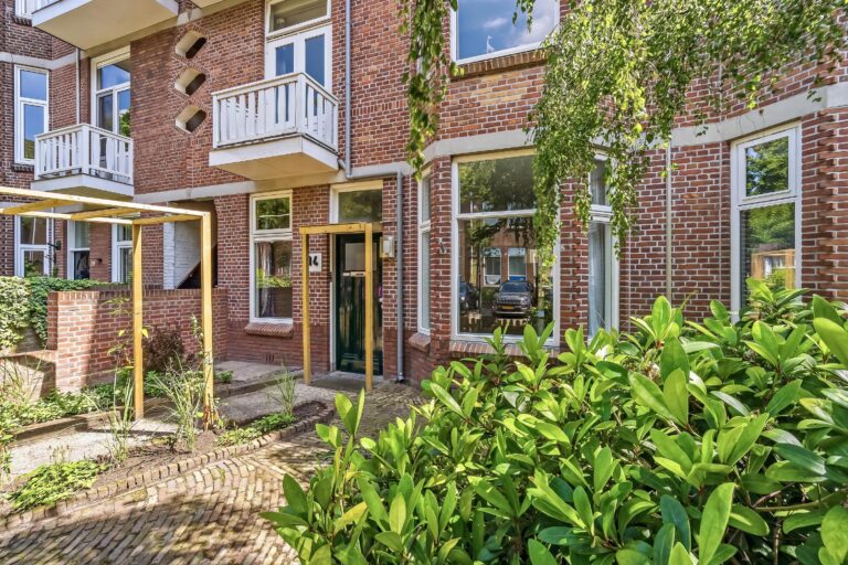 Esdoornstraat 14, RIJSWIJK