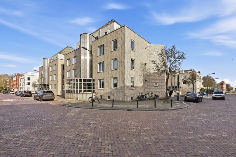 Raadhuisstraat 34, VOORBURG