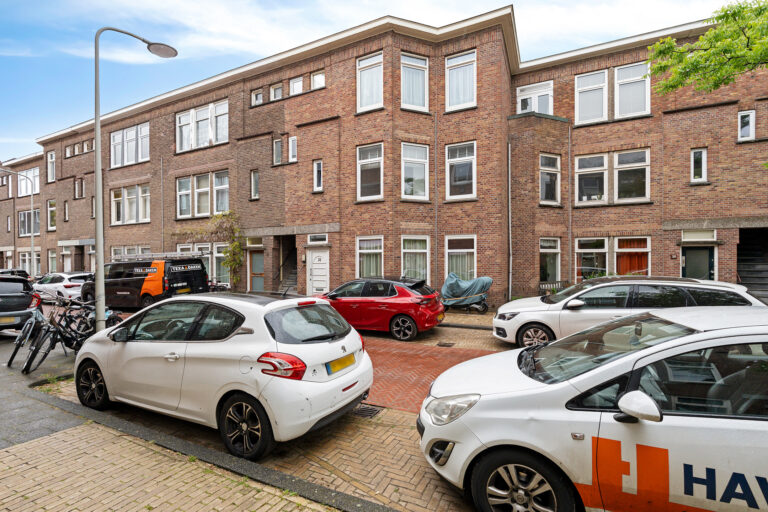 Spiraeastraat 32, 'S-GRAVENHAGE